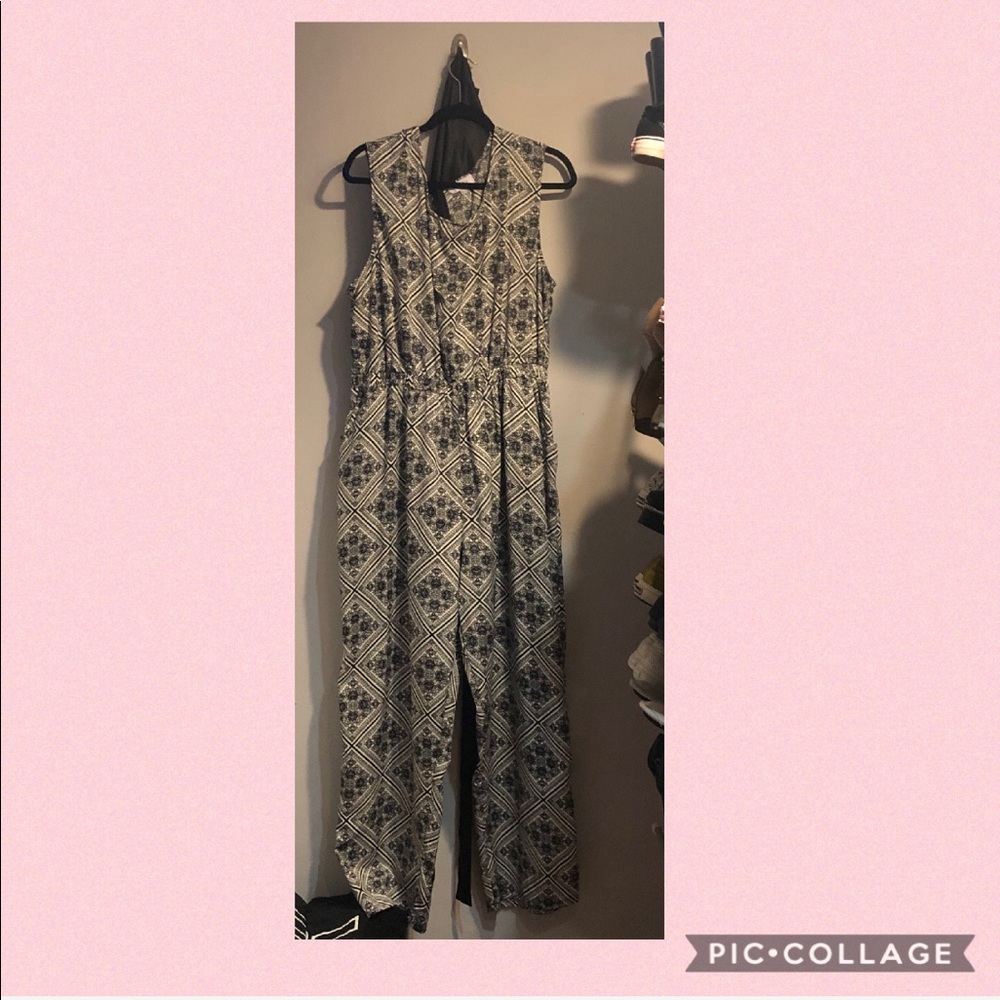 Diamond pattern jumpsuit/romper